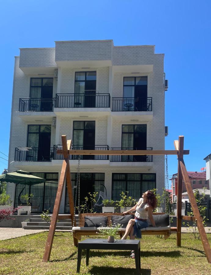 Villa Flora Gonio Exterior photo